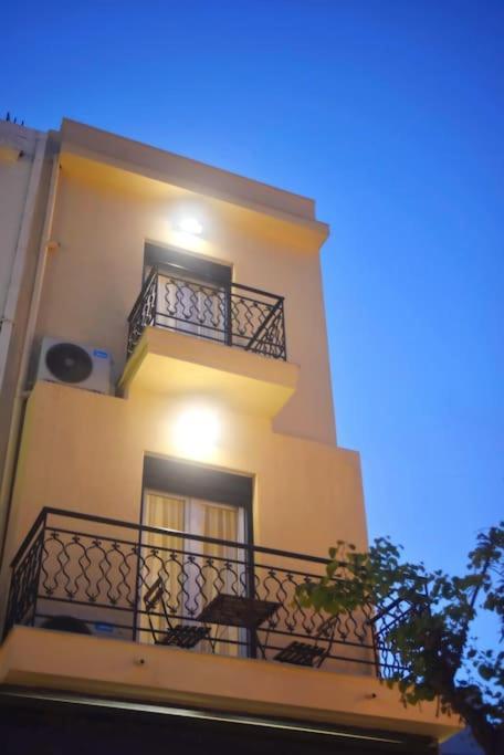 City Pearl Dntwn Apts Heraklion Exterior foto